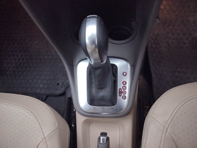 Second-hand 2016 Volkswagen Vento 1.5 Highline Plus AT 16 Alloy for sale in Coimbatore-12