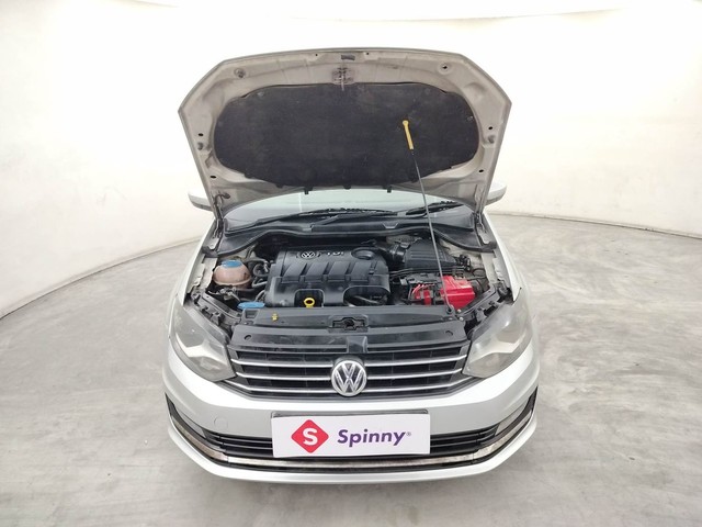 Second-hand 2016 Volkswagen Vento 1.5 Highline Plus AT 16 Alloy for sale in Coimbatore-8