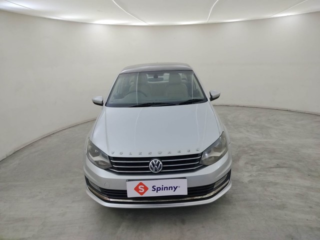 Second-hand 2016 Volkswagen Vento 1.5 Highline Plus AT 16 Alloy for sale in Coimbatore-7
