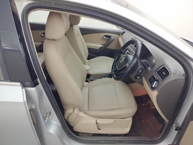 Second-hand 2016 Volkswagen Vento 1.5 Highline Plus AT 16 Alloy for sale in Coimbatore-15
