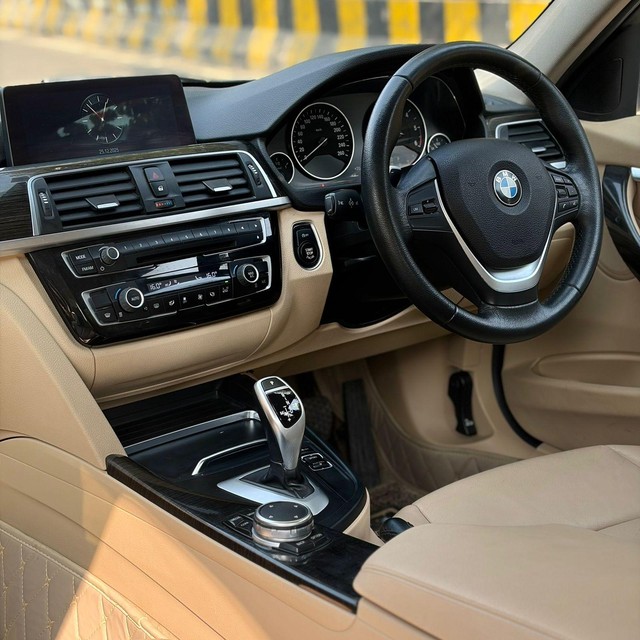 Second-hand 2017 BMW 3 Series 320d for sale in Noida-11