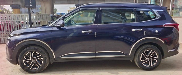 Second-hand 2022 Kia Carens Luxury Plus Turbo DCT 6 STR 2022-2023 for sale in Bangalore-3