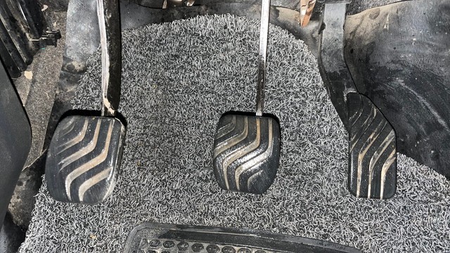 Second-hand 2016 Renault KWID RXT for sale in Jaipur-14