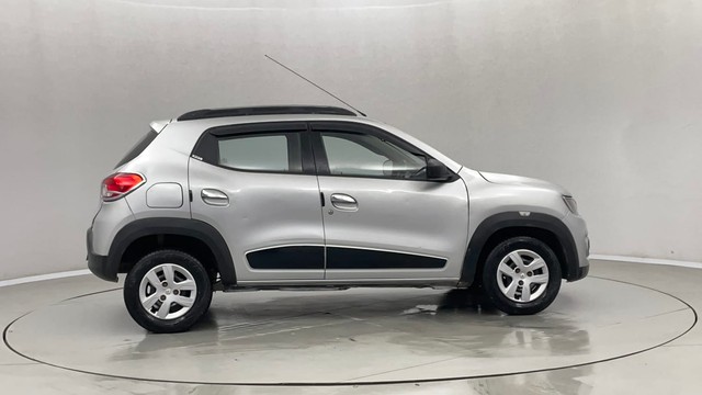 Second-hand 2016 Renault KWID RXT for sale in Jaipur-2