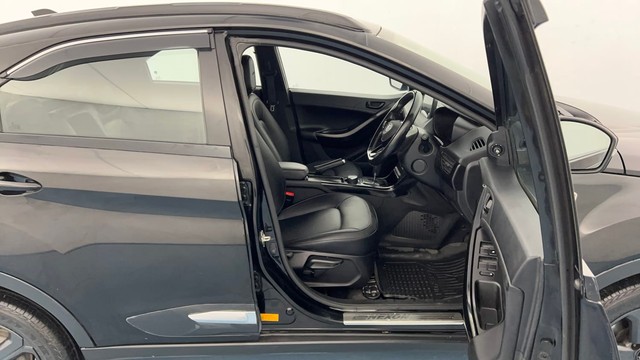 Second-hand 2022 Tata Nexon XZA Plus Dark Edition for sale in Lucknow-15