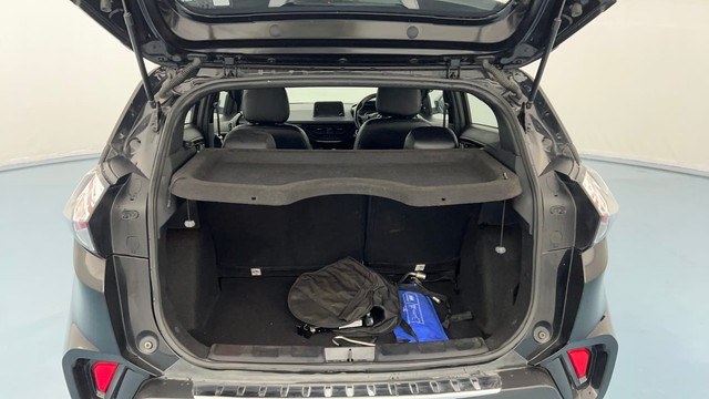 Second-hand 2022 Tata Nexon XZA Plus Dark Edition for sale in Lucknow-9