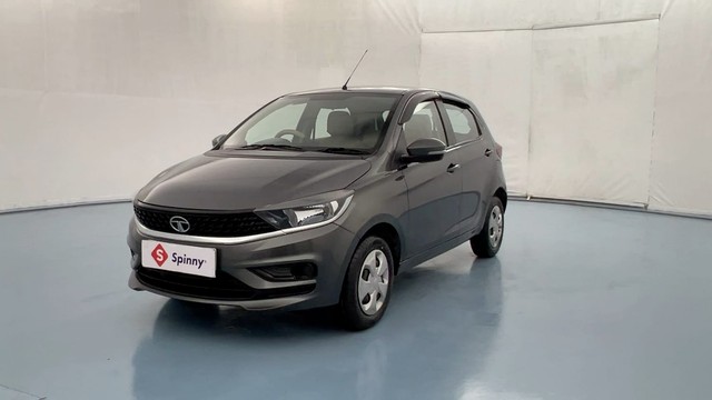 Second-hand 2020 Tata Tiago 1.2 Revotron XT for sale in Kanpur-0
