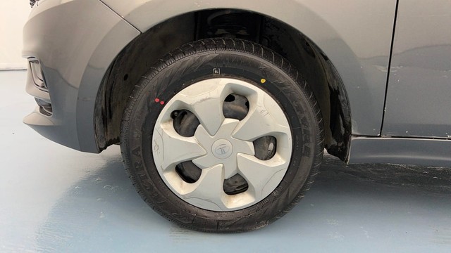 Second-hand 2020 Tata Tiago 1.2 Revotron XT for sale in Kanpur-20