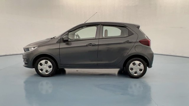 Second-hand 2020 Tata Tiago 1.2 Revotron XT for sale in Kanpur-6