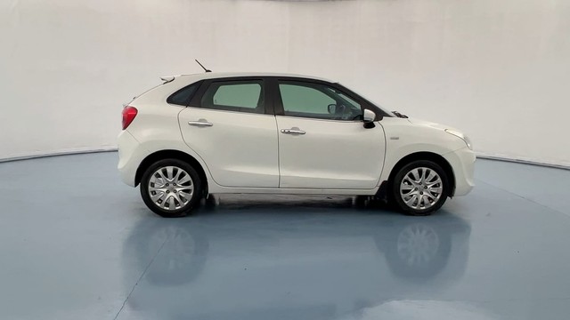 Second-hand 2015 Maruti Baleno Zeta Diesel for sale in Lucknow-2