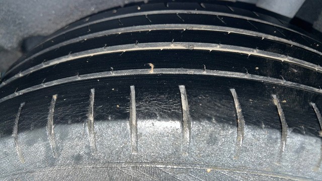 Second-hand 2015 Maruti Baleno Zeta Diesel for sale in Lucknow-31