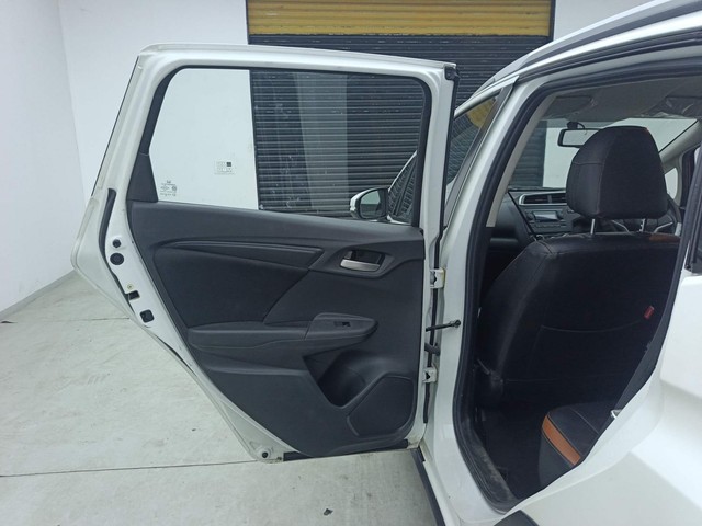 Second-hand 2018 Honda WR-V i-VTEC S for sale in Visakhapatnam-34