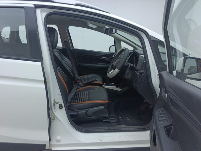 Second-hand 2018 Honda WR-V i-VTEC S for sale in Visakhapatnam-15