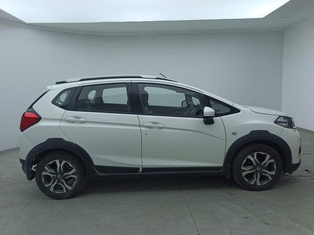 Second-hand 2018 Honda WR-V i-VTEC S for sale in Visakhapatnam-2