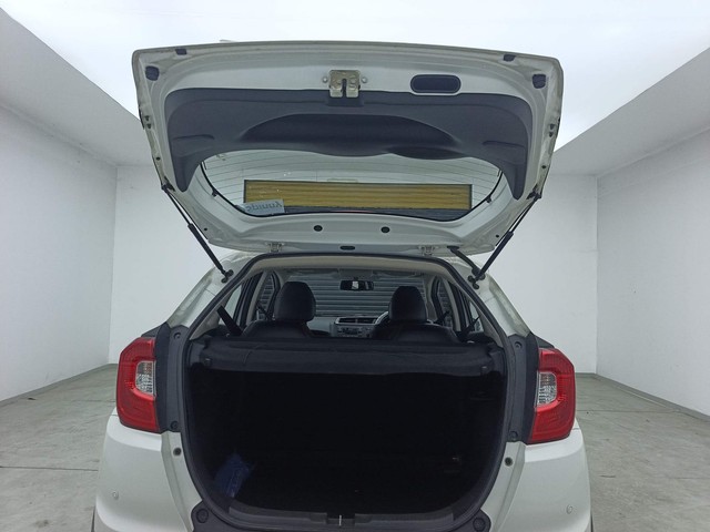 Second-hand 2018 Honda WR-V i-VTEC S for sale in Visakhapatnam-33