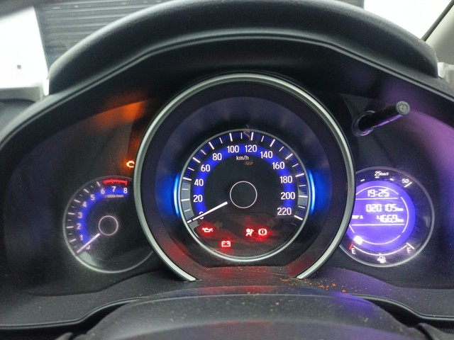 Second-hand 2018 Honda WR-V i-VTEC S for sale in Visakhapatnam-13