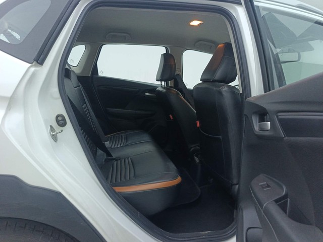 Second-hand 2018 Honda WR-V i-VTEC S for sale in Visakhapatnam-36