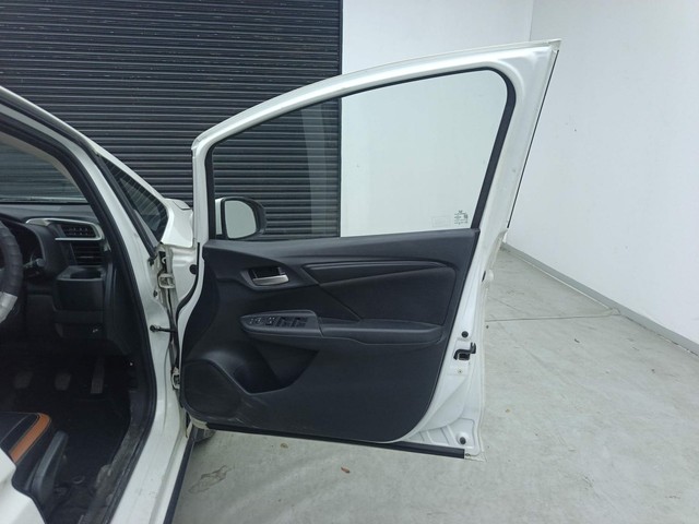 Second-hand 2018 Honda WR-V i-VTEC S for sale in Visakhapatnam-16