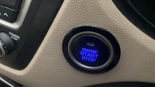 Second-hand 2015 Hyundai i20 Asta 1.2 for sale in Bangalore-23