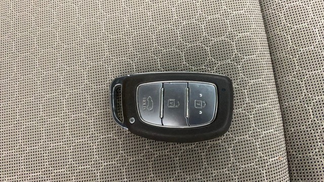 Second-hand 2015 Hyundai i20 Asta 1.2 for sale in Bangalore-21