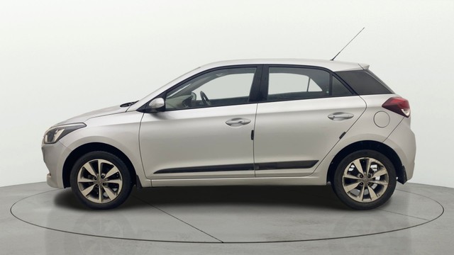 Second-hand 2015 Hyundai i20 Asta 1.2 for sale in Bangalore-5