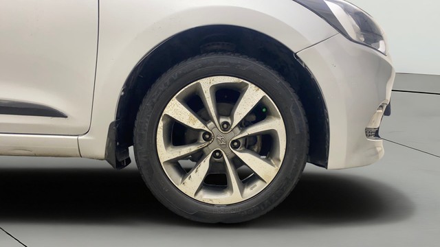 Second-hand 2015 Hyundai i20 Asta 1.2 for sale in Bangalore-24