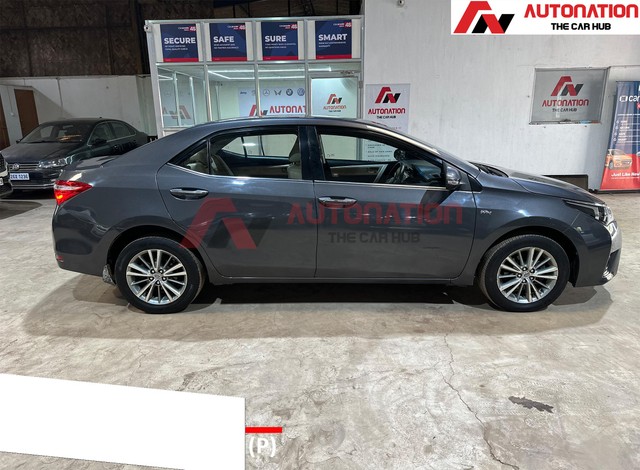 Second-hand 2016 Toyota Corolla Altis GL MT for sale in Kolkata-5