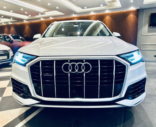 Second-hand 2022 Audi Q7 Technology 2022-2022 for sale in New Delhi-2