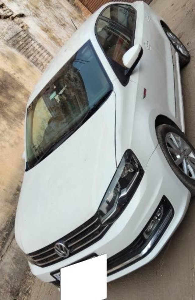Second-hand 2018 Volkswagen Vento 1.5 TDI Highline Plus AT for sale in Gaya-4