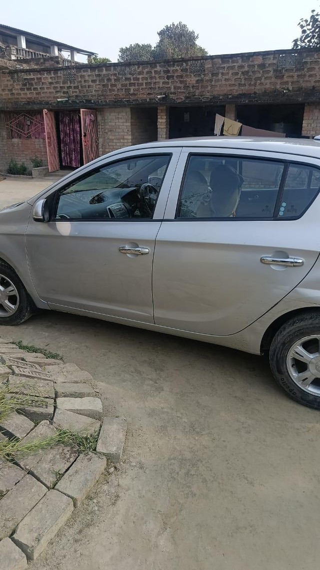 Hyundai i20 Sportz 1.2 Second-hand 2013 Hyundai i20 Sportz 1.2 for sale in Patna-0