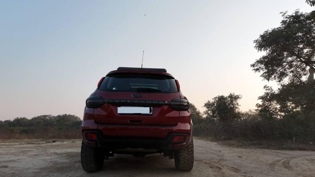 Second-hand 2017 Ford Endeavour 3.2 Titanium AT 4X4 for sale in New Delhi-5