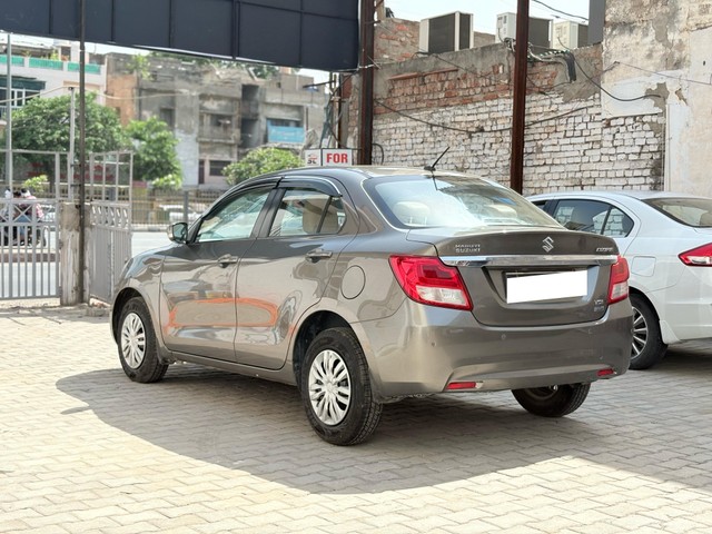 Second-hand 2018 Maruti Swift Dzire AMT VDI for sale in Agra-2