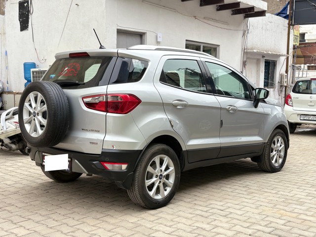 Second-hand 2019 Ford Ecosport 1.5 Petrol Titanium BSIV for sale in Agra-8