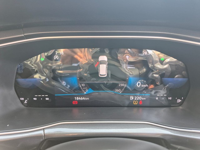 Second-hand 2023 Volkswagen Taigun 1.0 TSI Topline BSVI for sale in Mumbai-10