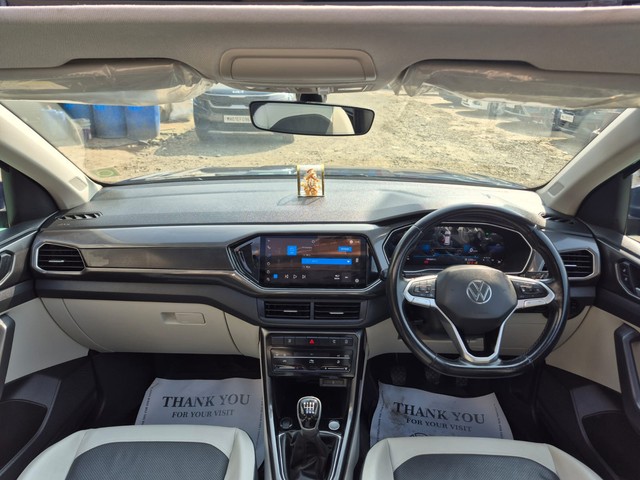 Second-hand 2023 Volkswagen Taigun 1.0 TSI Topline BSVI for sale in Mumbai-22