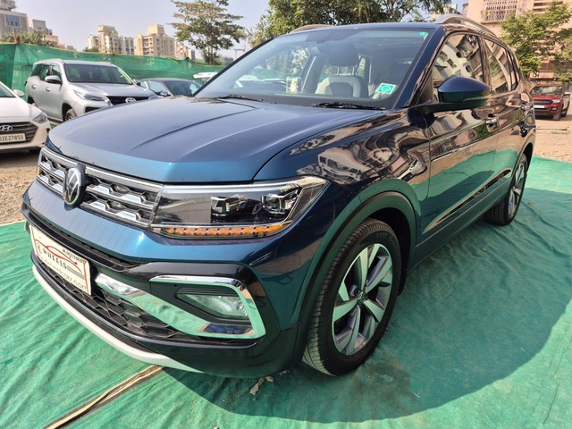 Second-hand 2023 Volkswagen Taigun 1.0 TSI Topline BSVI for sale in Mumbai-4
