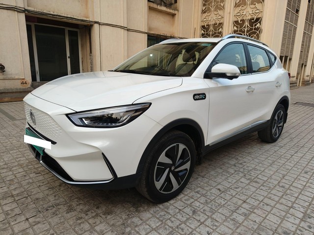 Second-hand 2022 MG ZS EV Exclusive for sale in Thane-20