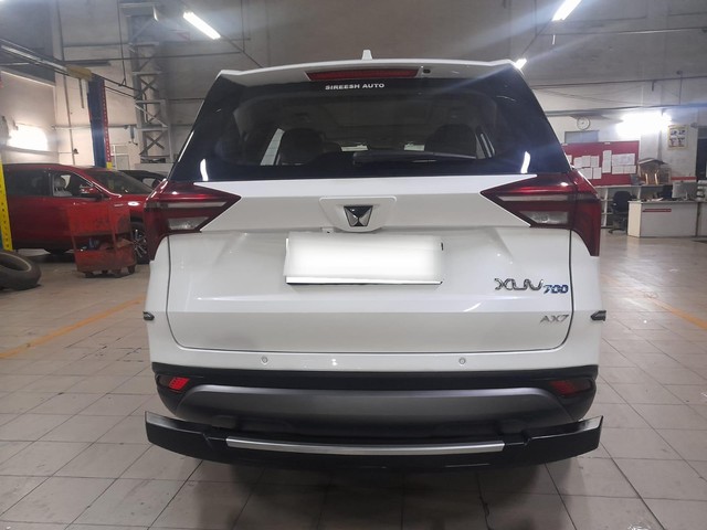 Second-hand 2022 Mahindra XUV700 AX7 BSVI for sale in Bangalore-3