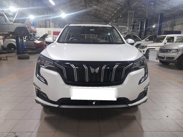 Second-hand 2022 Mahindra XUV700 AX7 BSVI for sale in Bangalore-4