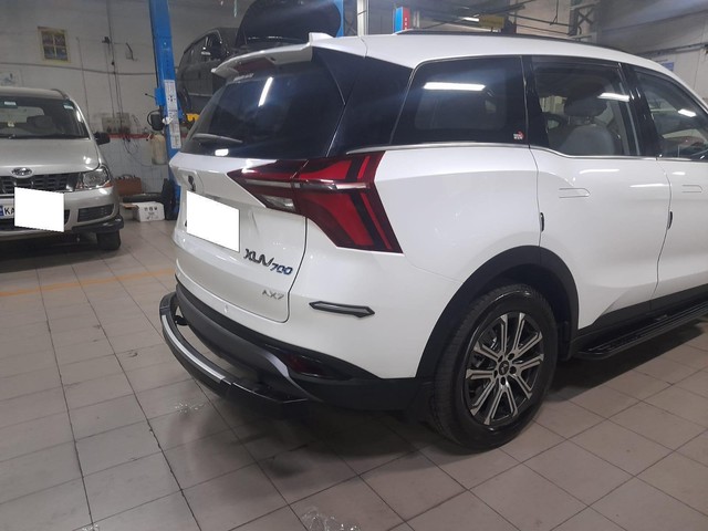 Second-hand 2022 Mahindra XUV700 AX7 BSVI for sale in Bangalore-5