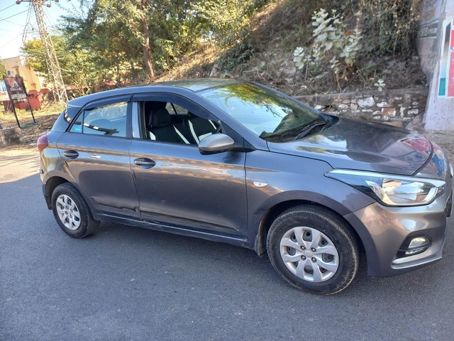 Second-hand 2019 Hyundai i20 Magna Plus BSIV for sale in Ajmer-8