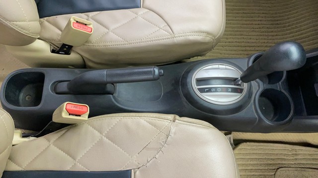 Second-hand 2016 Honda Amaze S AT i-Vtech for sale in Coimbatore-13