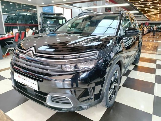 Second-hand 2021 Citroen C5 Aircross Shine for sale in Bangalore-4