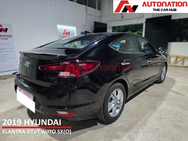 Second-hand 2019 Hyundai Elantra 2.0 SX Option AT for sale in Kolkata-7