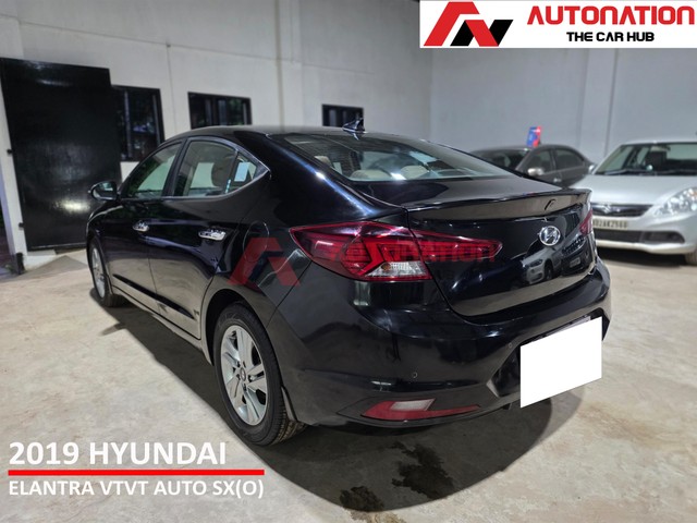 Second-hand 2019 Hyundai Elantra 2.0 SX Option AT for sale in Kolkata-8