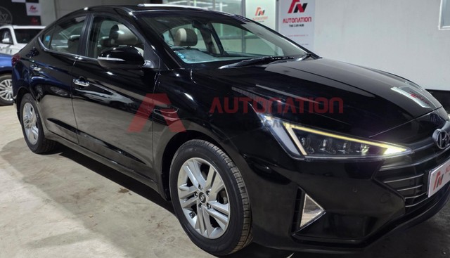 Second-hand 2019 Hyundai Elantra 2.0 SX Option AT for sale in Kolkata-5