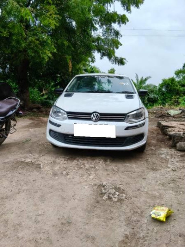 Second-hand 2011 Volkswagen Polo Diesel Trendline 1.2L for sale in Jamnagar-2