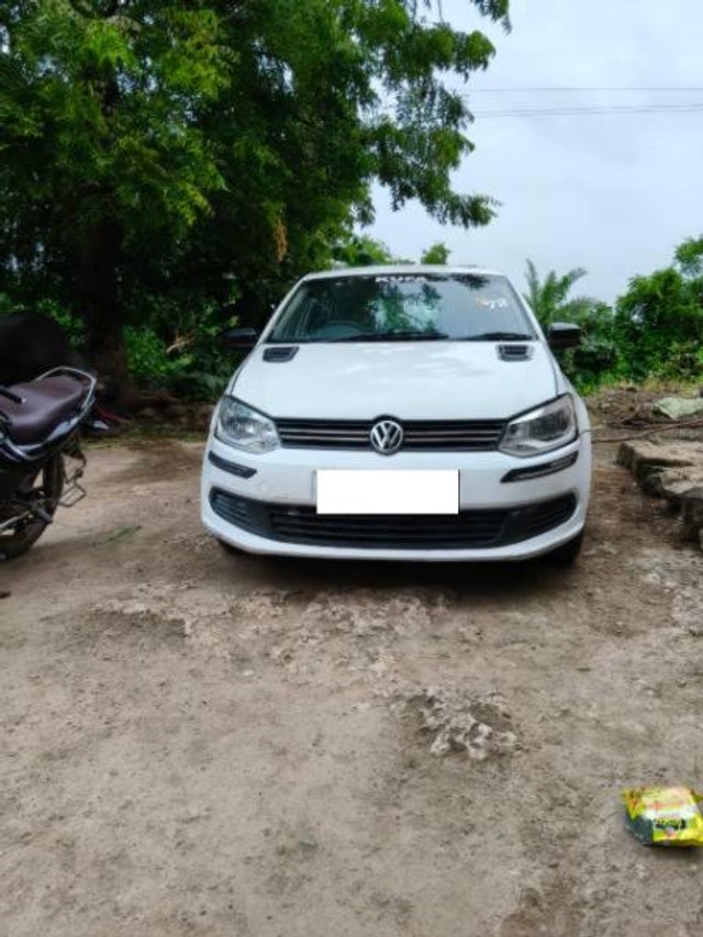 Second-hand 2011 Volkswagen Polo Diesel Trendline 1.2L for sale in Jamnagar-1