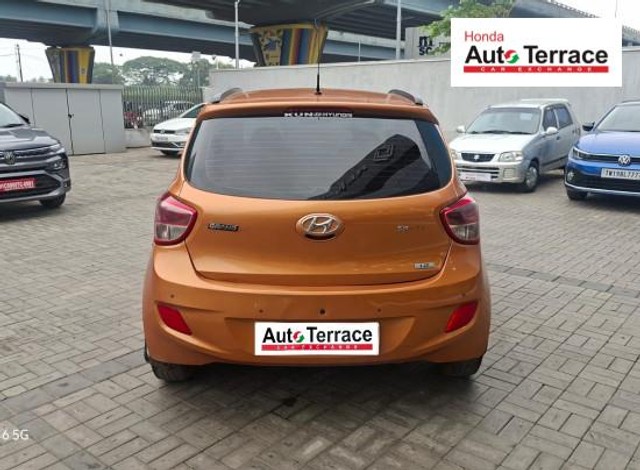 Second-hand 2016 Hyundai Grand i10 Sportz for sale in Chennai-4