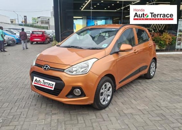 Second-hand 2016 Hyundai Grand i10 Sportz for sale in Chennai-7